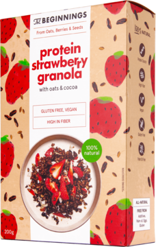 Beżowe pudełko The Beginnings protein strawberry granola z truskawkami i kakao, widok z przodu, z miską granoli.