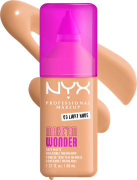 Podkład matujący NYX Make 'Em Wonder 09 Light Nude. Beżowa butelka z różową nakrętką, z tyłu rozmazane smugi.
