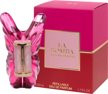 Perfumy La Bomba Carolina Herrera w różowym flakonie w kształcie motyla, obok czerwono-różowego pudełka.