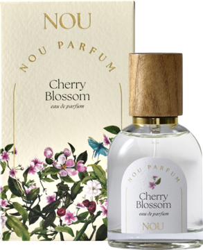 Flakon Nou Cherry Blossom Eau de Parfum z drewnianą zakrętką i beżowe pudełko z motywem kwiatów wiśni.