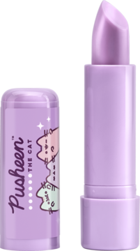 Fioletowy balsam do ust Pusheen w sztyfcie, otwarty z wysuniętą pomadką, obok przezroczysta nakrętka.