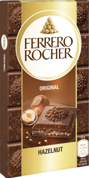 Ferrero Rocher Original: mleczna czekolada z orzechami laskowymi i nadzieniem. Widok z przodu z przekrojem.