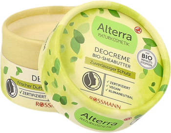 Alterra Deocreme z masłem shea, dwa otwarte słoiczki z zielonymi etykietami w liście, widok z przodu.