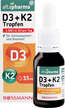 Altapharma D3+K2 krople, biało-pomarańczowe pudełko i ciemna butelka z etykietą, widok z przodu.