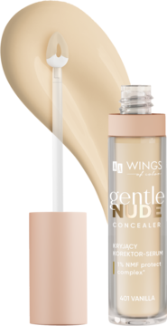 Wings gentle Nude Concealer 401 Vanilla w butelce, beżowy odcień. Aplikator z próbką na tle plamy produktu.