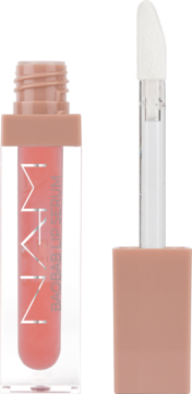 NAM Baobab Lip Serum w przezroczystej butelce z koralowym płynem, widoczny wyjęty aplikator.