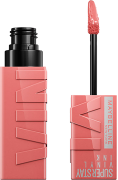 Maybelline Super Stay Vinyl Ink, koralowa płynna pomadka winylowa z widocznym aplikatorem i wytłoczeniami.