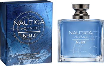 Nautica Voyage N-83 woda toaletowa męska: niebieskie opakowanie obok butelki z srebrnym korkiem, widok z przodu.