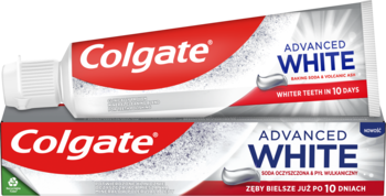 Dwie tubki pasty Colgate Advanced White z sodą i popiołem wulkanicznym. Białe z czerwonym logo, jedna pod kątem, druga frontalnie.