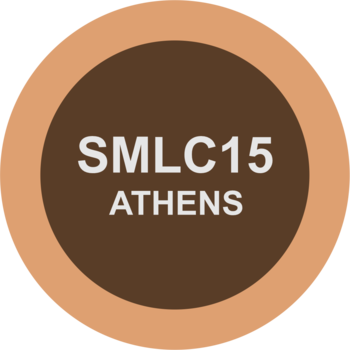 Okrągłe logo SMLC15 Athens w brązowych odcieniach, z białym tekstem w centrum koła.
