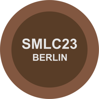 Brązowe, okrągłe logo SMLC23 Berlin, symbol NYX Professional Makeup Soft Matte Lip Cream.