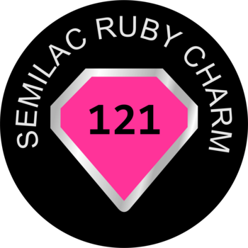 Semilac 121 Ruby Charm fuksjowy lakier hybrydowy. Logotyp z odcieniem fuksji i numerem 121 na czarnym tle.
