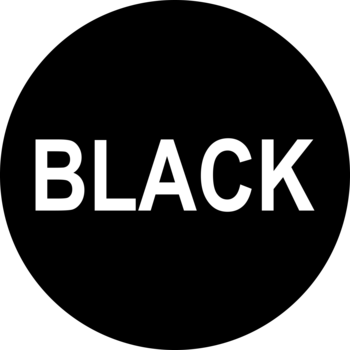 Kwadratowy obraz: biały napis 'BLACK' na czarnym tle, reprezentujący kolor wodoodpornego tuszu do rzęs.